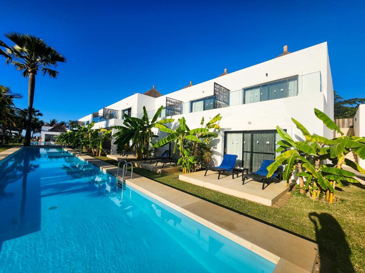 Kalimba Beach Resort (Adults Only) Kotu Ngoại thất bức ảnh