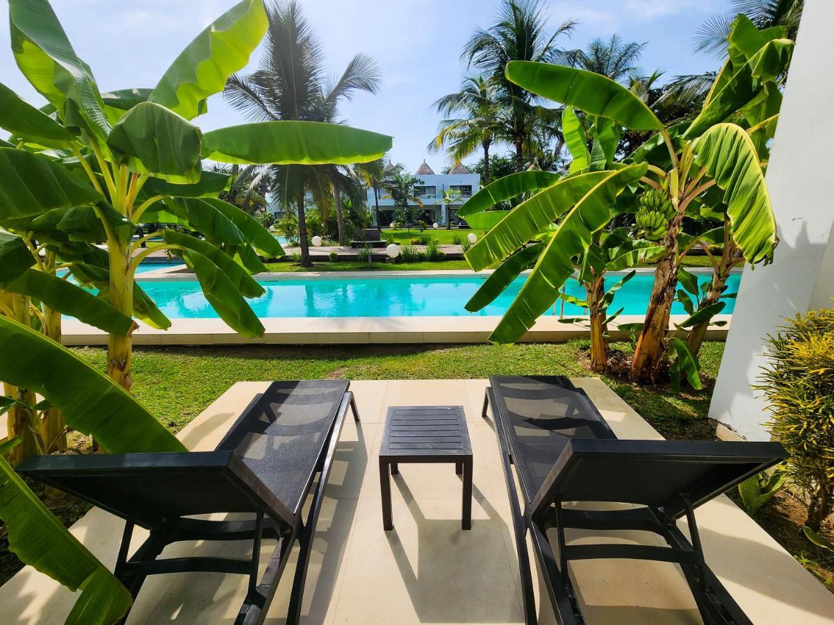 Kalimba Beach Resort (Adults Only) Kotu Ngoại thất bức ảnh