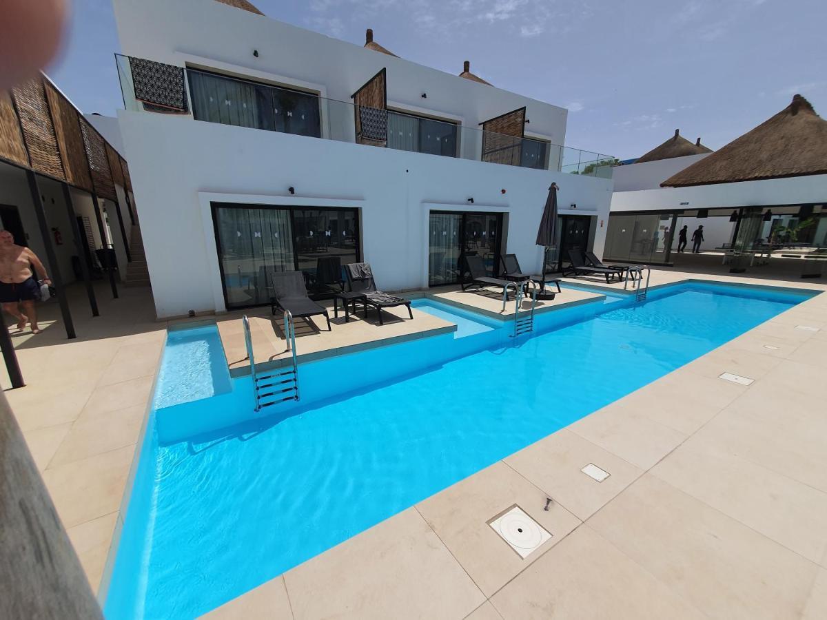 Kalimba Beach Resort (Adults Only) Kotu Ngoại thất bức ảnh